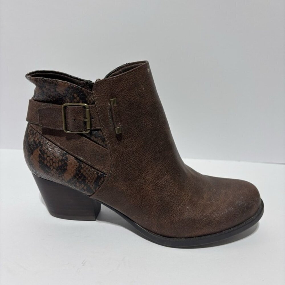 Baretraps Women’s Reggie, Brown Ankle Booties, Size 9 M
